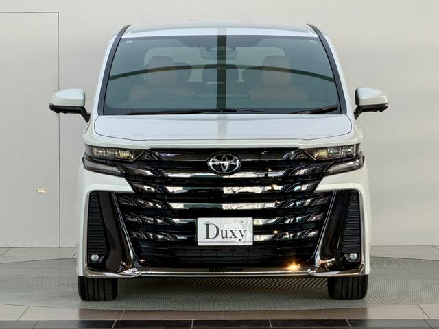 ヴェルファイアハイブリッド Ｚ　プレミア　【後席モニター＆ユニバーサルステップ付き】　１４型コネクトナビ　左右独立ムーンルーフ　デジタルミラー　カラーヘッドアップディスプレイ　ブラインドスポットモニター　トヨタチームメイト　純正１８インチＡＷ（16枚目）