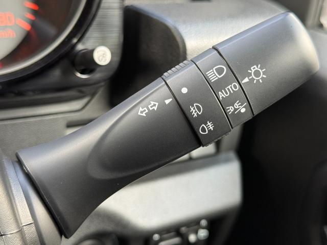 ジムニーノマド ＦＣ　５ドア　ヒルホールドコントロール　ヒルディセントコントロール　プッシュスタート　ＬＥＤヘッドライト　ヘッドライトウォッシャー　シートヒーター　４速オートマ　スペアタイヤ　セーフティセンス　純正１５ＡＷ（68枚目）