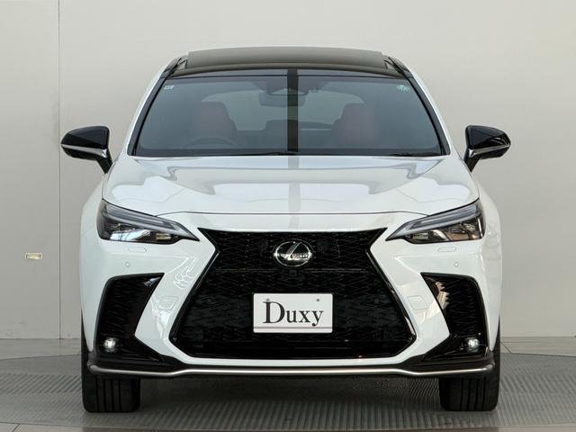 ＮＸ ＮＸ３５０ｈ　Ｆスポーツ　【内装レッド＆ハイブリッド車】　　１４型コネクトナビ　パノラマルーフ　デジタルインナーミラー　オレンジキャリパー　パノラミックビューモニター　ブラインドスポットモニター　パワーバックドア　純正２０ＡＷ（12枚目）