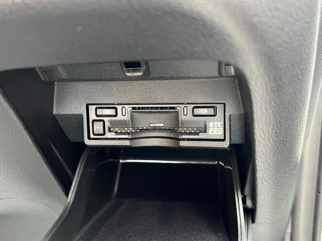 ＮＸ ＮＸ３５０ｈ　Ｆスポーツ　【内装レッド＆ハイブリッド車】　　１４型コネクトナビ　パノラマルーフ　デジタルインナーミラー　オレンジキャリパー　パノラミックビューモニター　ブラインドスポットモニター　パワーバックドア　純正２０ＡＷ（68枚目）