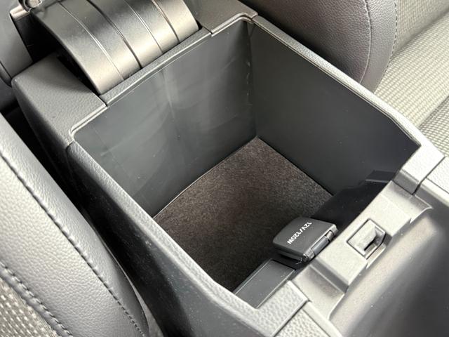 ���[��h�����N�z���_�[�����X�ɂ������܂��B