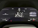 視認性の高いスピードメーターです。マルチインフォメーションディスプレイで燃費から安全装置の作動状況がご確認頂けます。