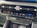 オートデュアルエアコンですので、運転席と助手席で別々の温度設定可能です。