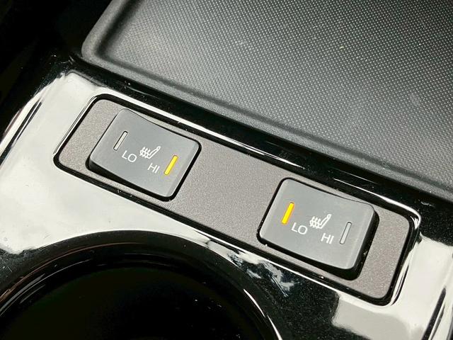 プリウスPHV A 鑑定書付き 禁煙 純正9インチナビ アラウンドビューモニター 急速充電 モデリスタフルエアロ・アルミホイールレーダークルーズコントロール ブラインドスポットモニター LEDヘッドライト シートヒーター(5枚目)