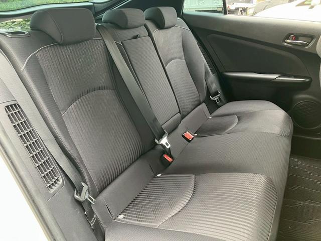 プリウスPHV A 鑑定書付き 禁煙 純正9インチナビ アラウンドビューモニター 急速充電 モデリスタフルエアロ・アルミホイールレーダークルーズコントロール ブラインドスポットモニター LEDヘッドライト シートヒーター(10枚目)