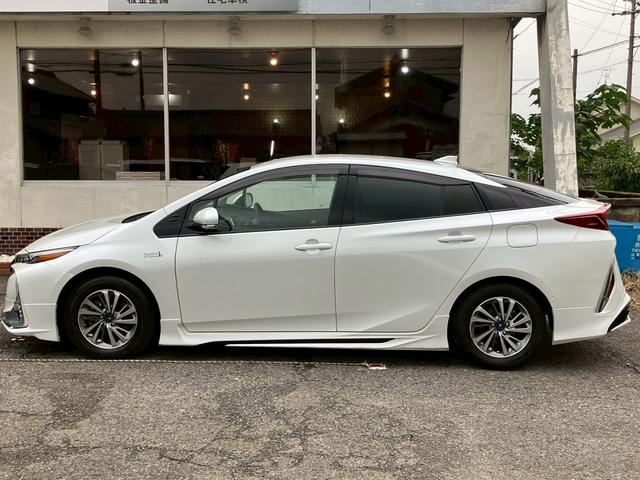 プリウスPHV A 鑑定書付き 禁煙 純正9インチナビ アラウンドビューモニター 急速充電 モデリスタフルエアロ・アルミホイールレーダークルーズコントロール ブラインドスポットモニター LEDヘッドライト シートヒーター(13枚目)