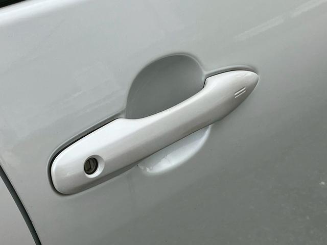 プリウスPHV A 鑑定書付き 禁煙 純正9インチナビ アラウンドビューモニター 急速充電 モデリスタフルエアロ・アルミホイールレーダークルーズコントロール ブラインドスポットモニター LEDヘッドライト シートヒーター(25枚目)