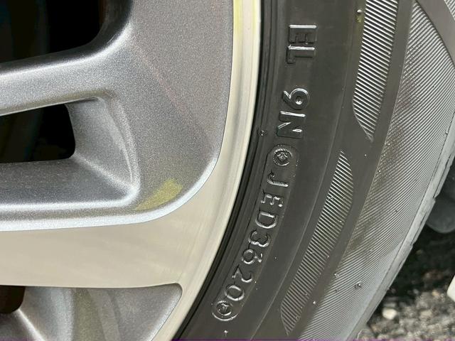 プリウスPHV A 鑑定書付き 禁煙 純正9インチナビ アラウンドビューモニター 急速充電 モデリスタフルエアロ・アルミホイールレーダークルーズコントロール ブラインドスポットモニター LEDヘッドライト シートヒーター(28枚目)