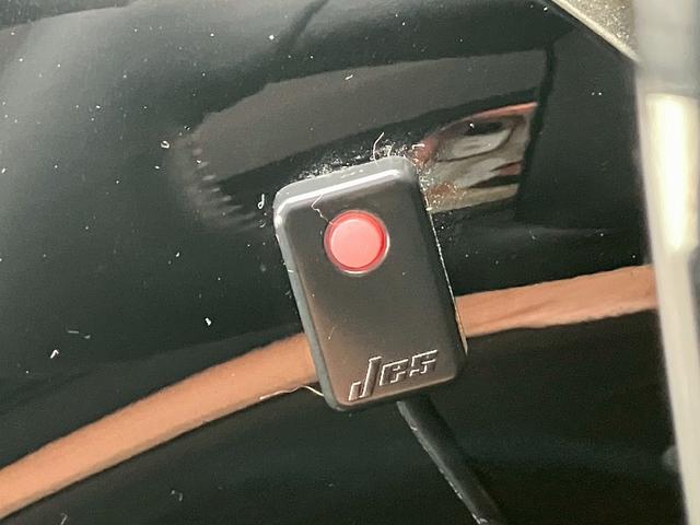 プリウスPHV A 鑑定書付き 禁煙 純正9インチナビ アラウンドビューモニター 急速充電 モデリスタフルエアロ・アルミホイールレーダークルーズコントロール ブラインドスポットモニター LEDヘッドライト シートヒーター(65枚目)