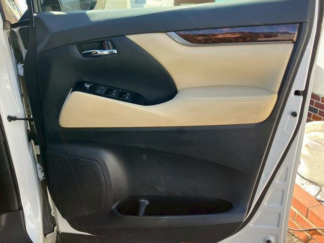 アルファード 2.5X 禁煙 両側電動スライド アルパインBIGXナビ アルパイン12.8型フリップダウンモニター レーダークルーズコントロール 障害物センサー 前後ドラレコ Wエアコン レザー調シートカバー ETC(34枚目)