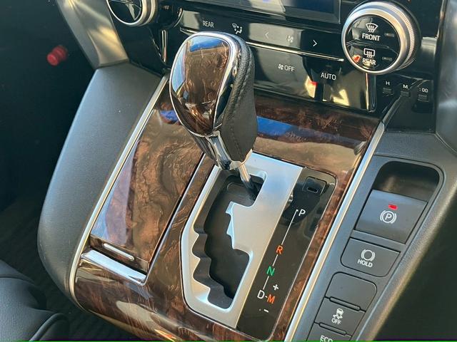 アルファード 2.5X 禁煙 両側電動スライド アルパインBIGXナビ アルパイン12.8型フリップダウンモニター レーダークルーズコントロール 障害物センサー 前後ドラレコ Wエアコン レザー調シートカバー ETC(76枚目)