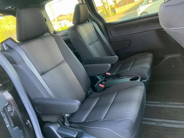 ヴォクシー ＺＳ　煌　禁煙　アルパイン９型ナビ　１０．１型フリップダウンモニター　両側電動スライド　トヨタセーフティーセンス　クルーズコントロール　ＥＴＣ　ドラレコ　純正フロアマット　Ｗエアコン　フルセグＴＶ　バックカメラ（9枚目）