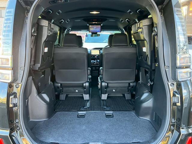ヴォクシー ＺＳ　煌　禁煙　アルパイン９型ナビ　１０．１型フリップダウンモニター　両側電動スライド　トヨタセーフティーセンス　クルーズコントロール　ＥＴＣ　ドラレコ　純正フロアマット　Ｗエアコン　フルセグＴＶ　バックカメラ（17枚目）