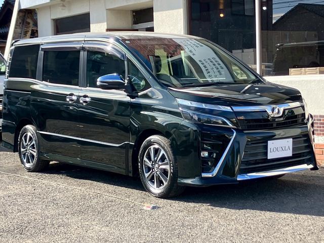 ヴォクシー ＺＳ　煌　禁煙　アルパイン９型ナビ　１０．１型フリップダウンモニター　両側電動スライド　トヨタセーフティーセンス　クルーズコントロール　ＥＴＣ　ドラレコ　純正フロアマット　Ｗエアコン　フルセグＴＶ　バックカメラ（21枚目）