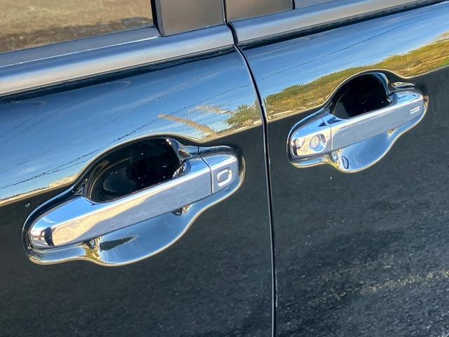 ヴォクシー ＺＳ　煌　禁煙　アルパイン９型ナビ　１０．１型フリップダウンモニター　両側電動スライド　トヨタセーフティーセンス　クルーズコントロール　ＥＴＣ　ドラレコ　純正フロアマット　Ｗエアコン　フルセグＴＶ　バックカメラ（23枚目）