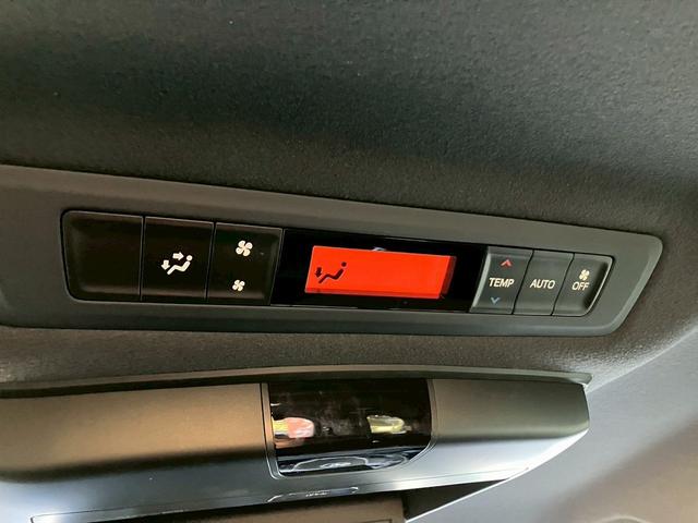 ヴォクシー ＺＳ　煌　禁煙　アルパイン９型ナビ　１０．１型フリップダウンモニター　両側電動スライド　トヨタセーフティーセンス　クルーズコントロール　ＥＴＣ　ドラレコ　純正フロアマット　Ｗエアコン　フルセグＴＶ　バックカメラ（41枚目）