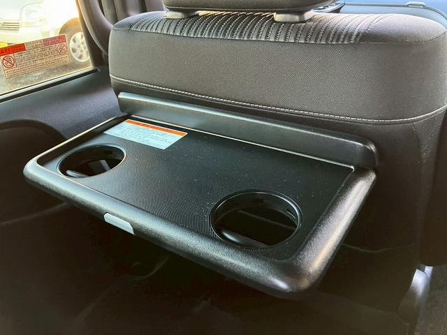 ヴォクシー ＺＳ　煌　禁煙　アルパイン９型ナビ　１０．１型フリップダウンモニター　両側電動スライド　トヨタセーフティーセンス　クルーズコントロール　ＥＴＣ　ドラレコ　純正フロアマット　Ｗエアコン　フルセグＴＶ　バックカメラ（44枚目）