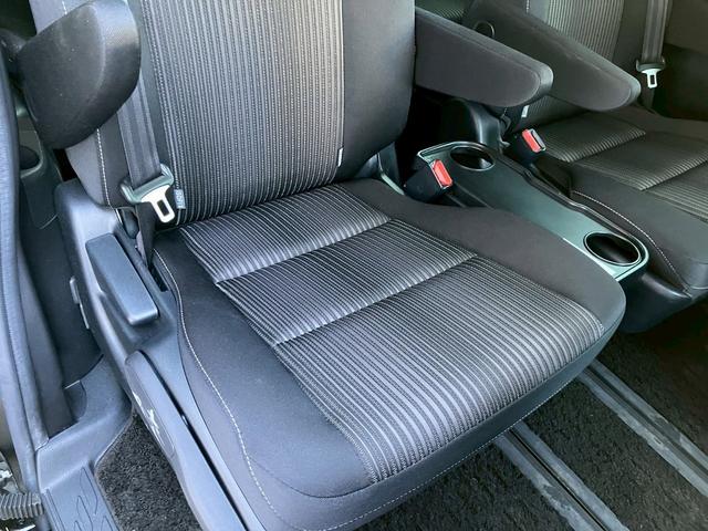 ヴォクシー ＺＳ　煌　禁煙　アルパイン９型ナビ　１０．１型フリップダウンモニター　両側電動スライド　トヨタセーフティーセンス　クルーズコントロール　ＥＴＣ　ドラレコ　純正フロアマット　Ｗエアコン　フルセグＴＶ　バックカメラ（49枚目）