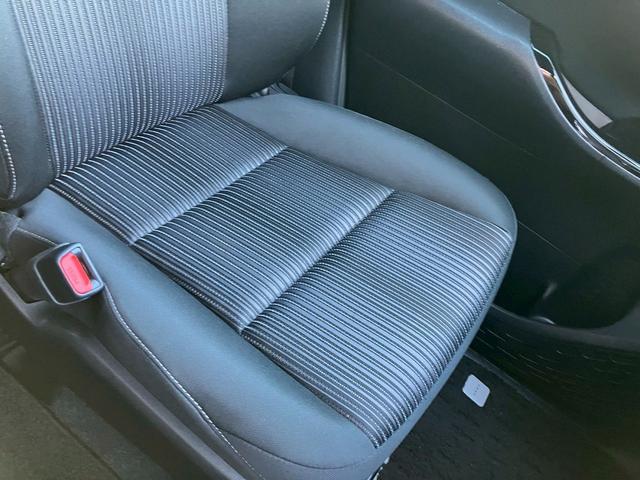 ヴォクシー ＺＳ　煌　禁煙　アルパイン９型ナビ　１０．１型フリップダウンモニター　両側電動スライド　トヨタセーフティーセンス　クルーズコントロール　ＥＴＣ　ドラレコ　純正フロアマット　Ｗエアコン　フルセグＴＶ　バックカメラ（55枚目）