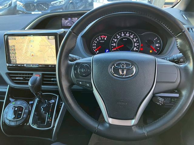 ヴォクシー ＺＳ　煌　禁煙　アルパイン９型ナビ　１０．１型フリップダウンモニター　両側電動スライド　トヨタセーフティーセンス　クルーズコントロール　ＥＴＣ　ドラレコ　純正フロアマット　Ｗエアコン　フルセグＴＶ　バックカメラ（60枚目）