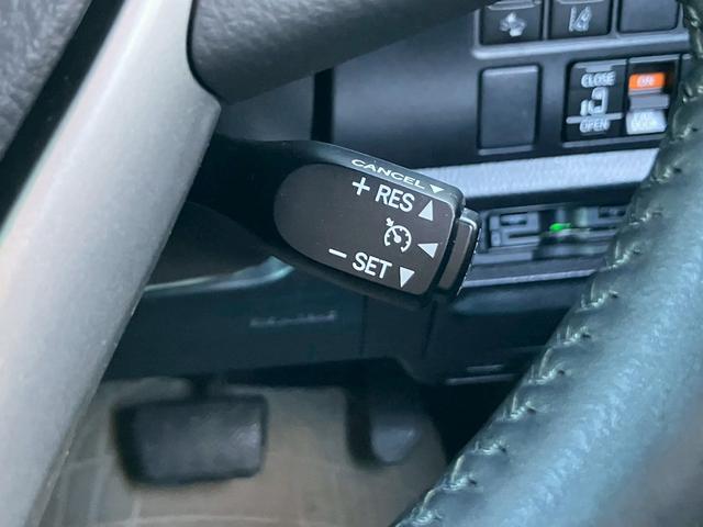 ヴォクシー ＺＳ　煌　禁煙　アルパイン９型ナビ　１０．１型フリップダウンモニター　両側電動スライド　トヨタセーフティーセンス　クルーズコントロール　ＥＴＣ　ドラレコ　純正フロアマット　Ｗエアコン　フルセグＴＶ　バックカメラ（62枚目）