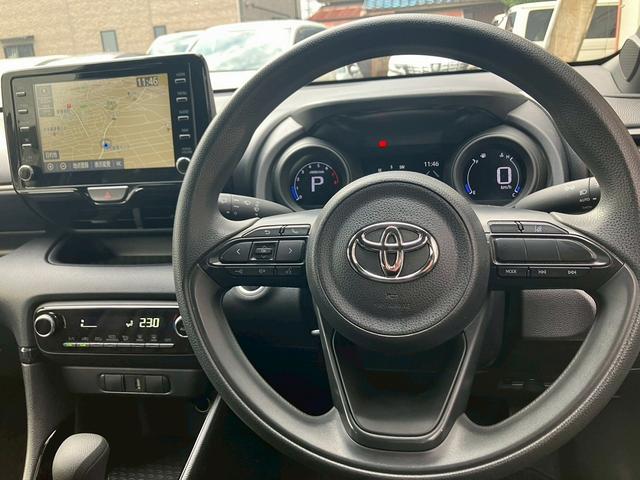 ヤリス G 禁煙 純正ディスプレイオーディオナビ バックカメラ レーンキープアシスト フプリクラッシュセーフティー ロードサインアシスト ETC プッシュスタート スマートキー 純正フロアマット(57枚目)