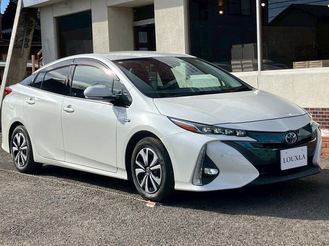 プリウスＰＨＶ Ａ　禁煙　１１．６インチ純正ナビ　バックカメラ　シートヒーター　ステアリングヒーター　レーダークルーズコントロール　ＡＣ１００Ｖ電源　ブラインドスポットモニター　障害物センサー　ＥＴＣ２．０　ドラレコ（21枚目）