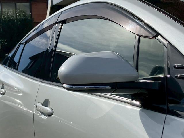 プリウスＰＨＶ Ａ　禁煙　１１．６インチ純正ナビ　バックカメラ　シートヒーター　ステアリングヒーター　レーダークルーズコントロール　ＡＣ１００Ｖ電源　ブラインドスポットモニター　障害物センサー　ＥＴＣ２．０　ドラレコ（28枚目）