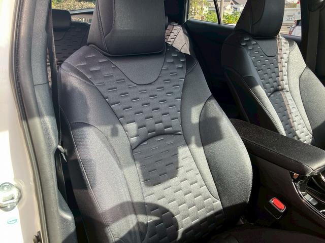 プリウスＰＨＶ Ａ　禁煙　１１．６インチ純正ナビ　バックカメラ　シートヒーター　ステアリングヒーター　レーダークルーズコントロール　ＡＣ１００Ｖ電源　ブラインドスポットモニター　障害物センサー　ＥＴＣ２．０　ドラレコ（56枚目）