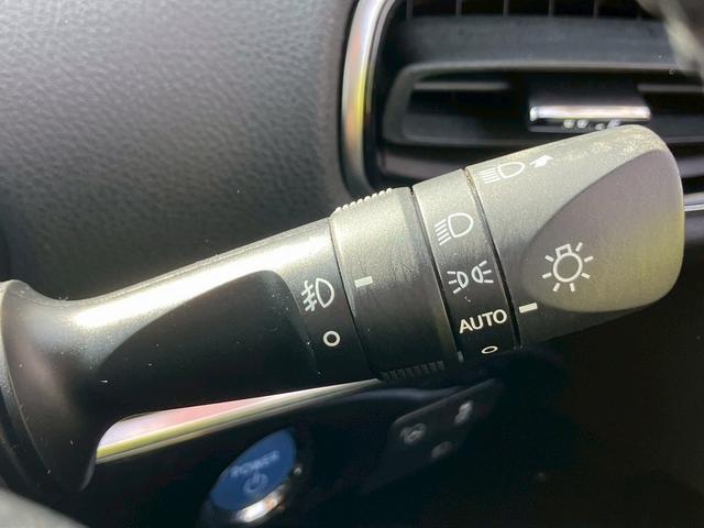プリウスＰＨＶ Ａ　禁煙　１１．６インチ純正ナビ　バックカメラ　シートヒーター　ステアリングヒーター　レーダークルーズコントロール　ＡＣ１００Ｖ電源　ブラインドスポットモニター　障害物センサー　ＥＴＣ２．０　ドラレコ（66枚目）