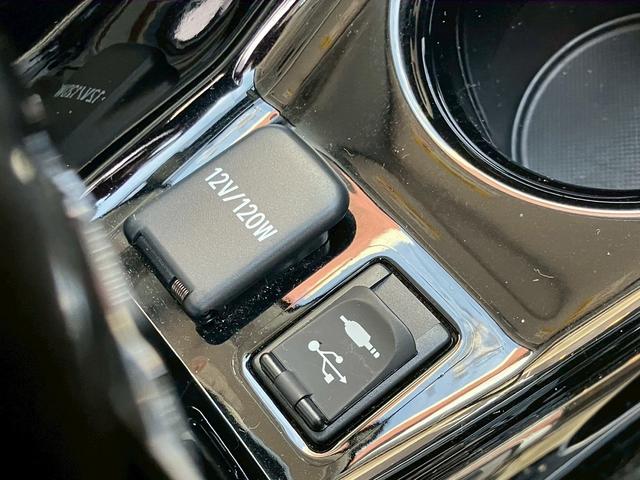 プリウスＰＨＶ Ａ　禁煙　１１．６インチ純正ナビ　バックカメラ　シートヒーター　ステアリングヒーター　レーダークルーズコントロール　ＡＣ１００Ｖ電源　ブラインドスポットモニター　障害物センサー　ＥＴＣ２．０　ドラレコ（75枚目）