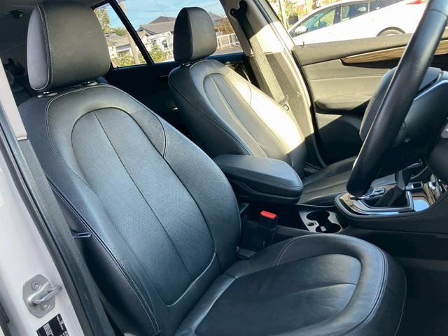 ２シリーズ ２２０ｉグランツアラー　ラグジュアリー　インテリジェントセーフティ　レザーシート　シートヒーター　障害物センサー　パワーシート　純正ナビ　バックカメラ　ＥＴＣ　メモリー付きパワーシート　ＡＵＴＯライト　プッシュスタート　スマートキー（9枚目）