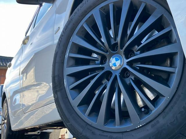 ２シリーズ ２２０ｉグランツアラー　ラグジュアリー　インテリジェントセーフティ　レザーシート　シートヒーター　障害物センサー　パワーシート　純正ナビ　バックカメラ　ＥＴＣ　メモリー付きパワーシート　ＡＵＴＯライト　プッシュスタート　スマートキー（29枚目）