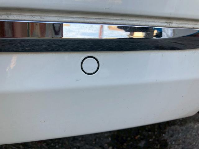 ２シリーズ ２２０ｉグランツアラー　ラグジュアリー　インテリジェントセーフティ　レザーシート　シートヒーター　障害物センサー　パワーシート　純正ナビ　バックカメラ　ＥＴＣ　メモリー付きパワーシート　ＡＵＴＯライト　プッシュスタート　スマートキー（30枚目）