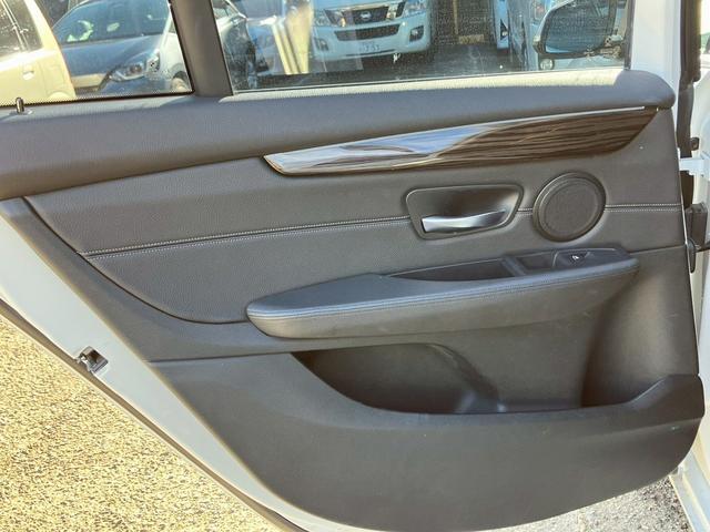 ２シリーズ ２２０ｉグランツアラー　ラグジュアリー　インテリジェントセーフティ　レザーシート　シートヒーター　障害物センサー　パワーシート　純正ナビ　バックカメラ　ＥＴＣ　メモリー付きパワーシート　ＡＵＴＯライト　プッシュスタート　スマートキー（39枚目）