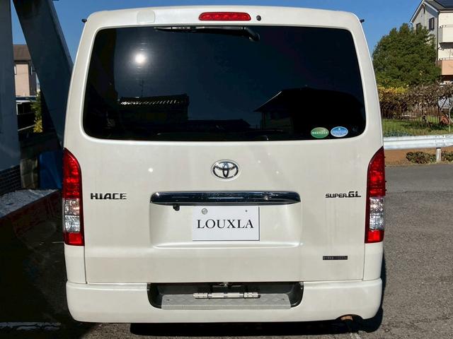 ハイエースバン ロングスーパーＧＬ　社外ナビ　バックカメラ　デジタルインナーミラー型ドラレコ　小窓付き　レザー調シートカバー　ＥＴＣ　両側スライドドア　マッドフラップ　Ｂｌｕｅｔｏｏｔｈ接続可　ターボ　ホワイトパールクリスタルシャイン（16枚目）