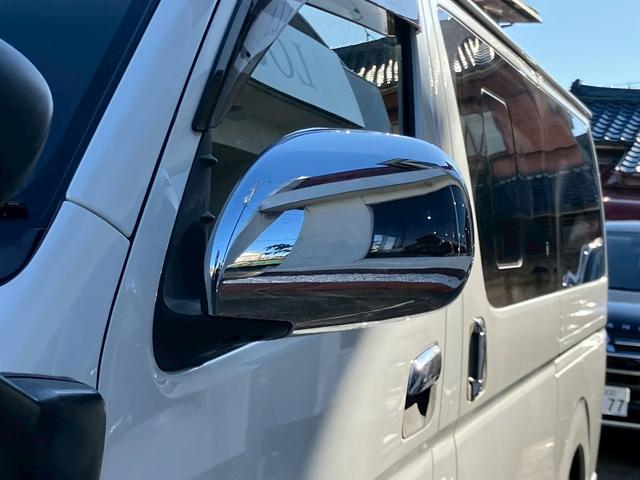 ハイエースバン ロングスーパーＧＬ　社外ナビ　バックカメラ　デジタルインナーミラー型ドラレコ　小窓付き　レザー調シートカバー　ＥＴＣ　両側スライドドア　マッドフラップ　Ｂｌｕｅｔｏｏｔｈ接続可　ターボ　ホワイトパールクリスタルシャイン（31枚目）