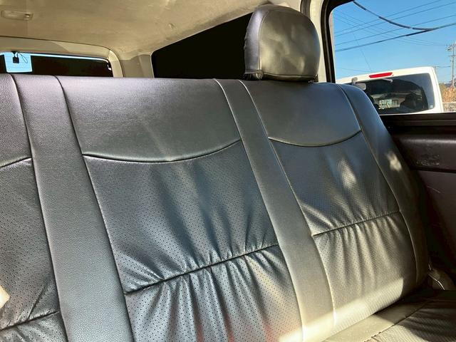 ハイエースバン ロングスーパーＧＬ　社外ナビ　バックカメラ　デジタルインナーミラー型ドラレコ　小窓付き　レザー調シートカバー　ＥＴＣ　両側スライドドア　マッドフラップ　Ｂｌｕｅｔｏｏｔｈ接続可　ターボ　ホワイトパールクリスタルシャイン（55枚目）