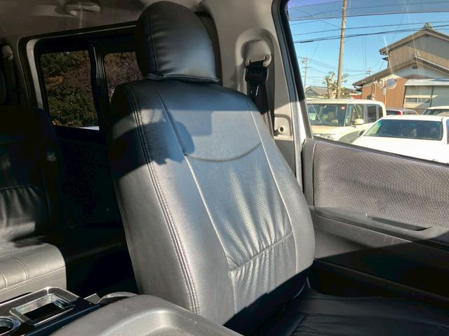 ハイエースバン ロングスーパーＧＬ　社外ナビ　バックカメラ　デジタルインナーミラー型ドラレコ　小窓付き　レザー調シートカバー　ＥＴＣ　両側スライドドア　マッドフラップ　Ｂｌｕｅｔｏｏｔｈ接続可　ターボ　ホワイトパールクリスタルシャイン（61枚目）