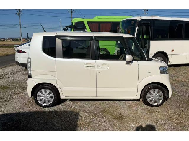 N-BOX C ●●VSA(ABS+TCS+横すべり抑制)●エマージェンシーストップシグナル●ヒルスタートアシスト機能●アイドリングストップシステム●ECONスイッチ(ECONモード)ナビ(4枚目)
