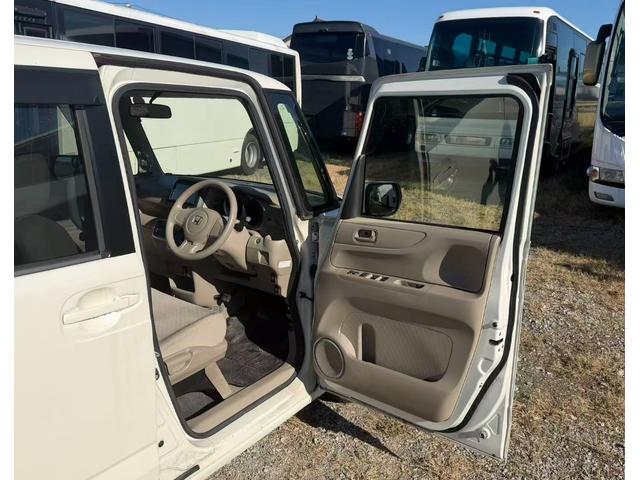 N-BOX C ●●VSA(ABS+TCS+横すべり抑制)●エマージェンシーストップシグナル●ヒルスタートアシスト機能●アイドリングストップシステム●ECONスイッチ(ECONモード)ナビ(21枚目)