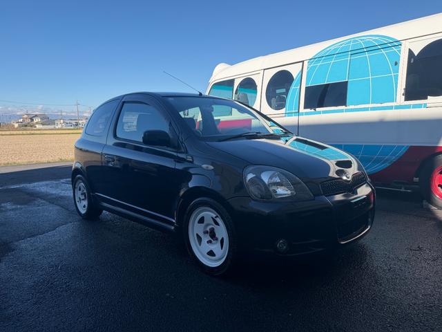 ヴィッツ RS 1.5 RS 純正5速 3ドア ETC MOMOハンドル クイックステアリングホイール(3枚目)