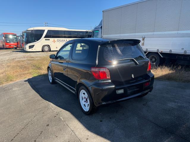 ヴィッツ RS 1.5 RS 純正5速 3ドア ETC MOMOハンドル クイックステアリングホイール(8枚目)