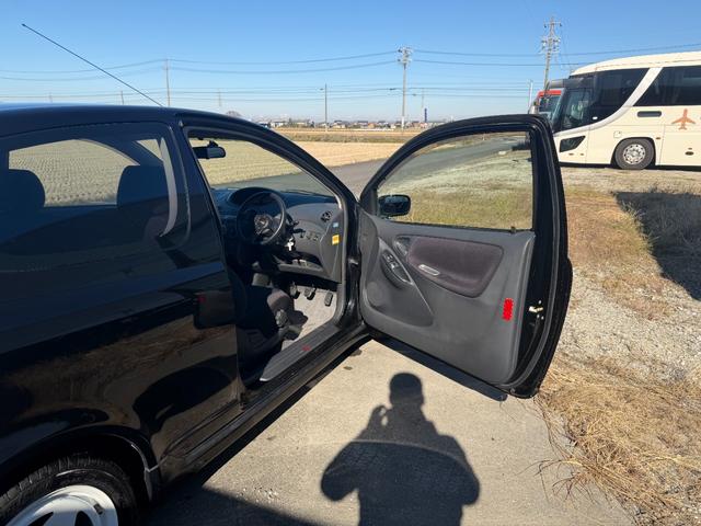 ヴィッツ RS 1.5 RS 純正5速 3ドア ETC MOMOハンドル クイックステアリングホイール(14枚目)