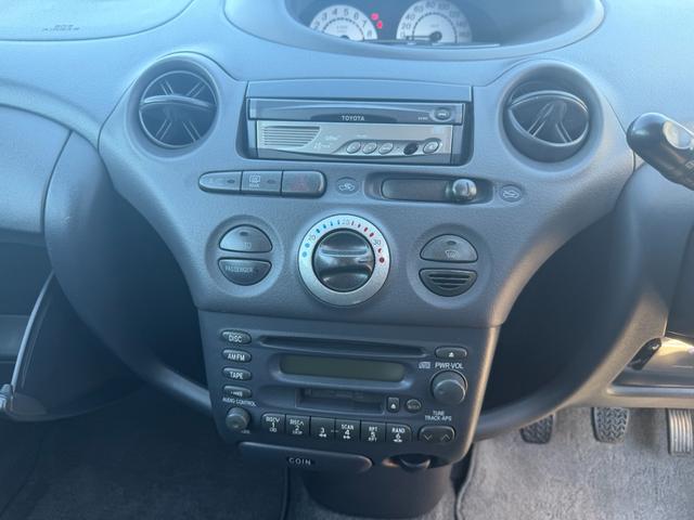 ヴィッツ RS 1.5 RS 純正5速 3ドア ETC MOMOハンドル クイックステアリングホイール(22枚目)