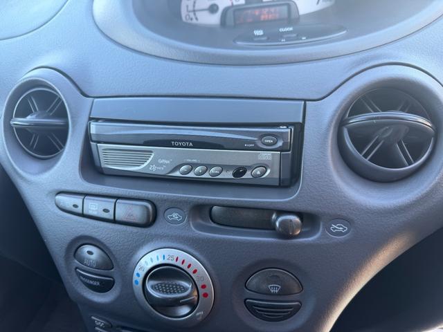 ヴィッツ RS 1.5 RS 純正5速 3ドア ETC MOMOハンドル クイックステアリングホイール(23枚目)