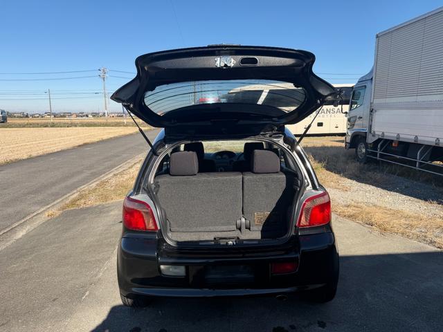 ヴィッツ RS 1.5 RS 純正5速 3ドア ETC MOMOハンドル クイックステアリングホイール(38枚目)