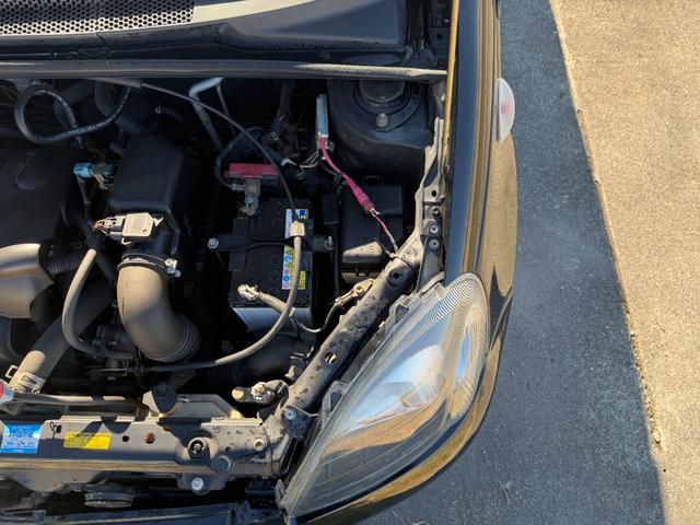 ヴィッツ RS 1.5 RS 純正5速 3ドア ETC MOMOハンドル クイックステアリングホイール(68枚目)