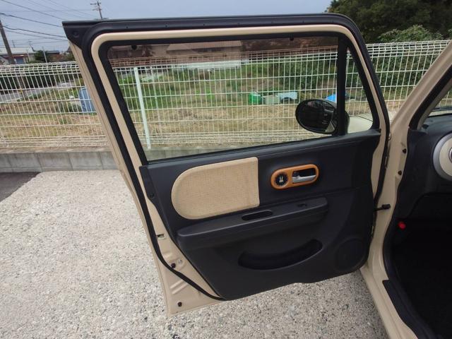 アルトラパン Ｘ　スマートキー２個完備　プッシュスタート　新品アイボリー革調シートカバー付き　ＣＤオーディオ　ＥＴＣ車載器　車検Ｒ８年２月　９８，６２２ｋｍ　タイミングチェーン車（50枚目）