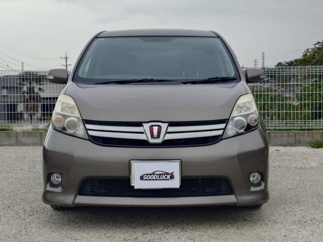 アイシス プラタナ Vセレクション 7人乗り/スマートキー/両側電動パワースライドドア/フルセグTV/HDDナビ/バックカメラ/ETC/前後カメラドラレコ/ETC/HIDヘッド/禁煙車/車検R8年11月(3枚目)